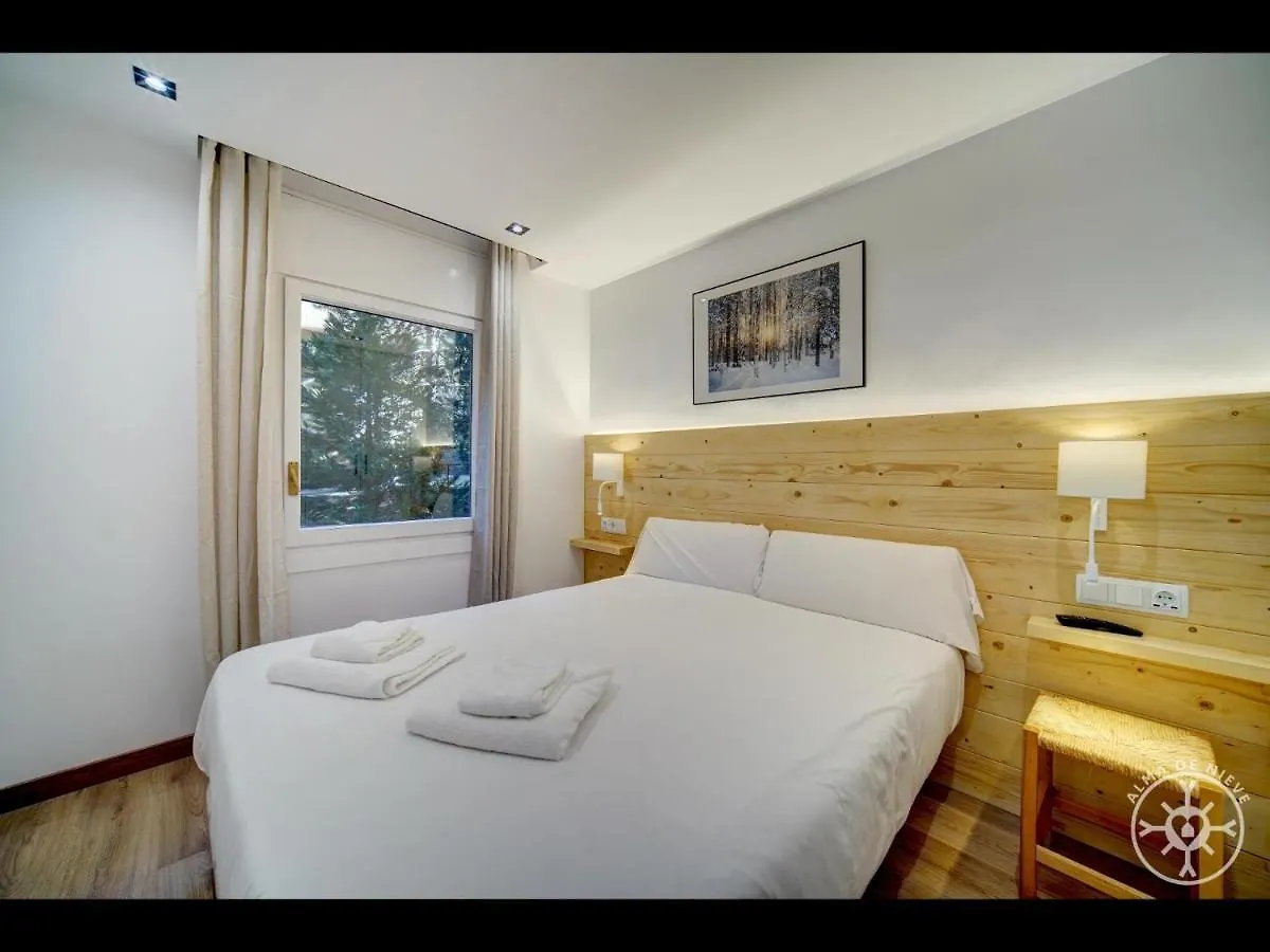 Montlude De Alma De Nieve Apartment Baqueira Beret