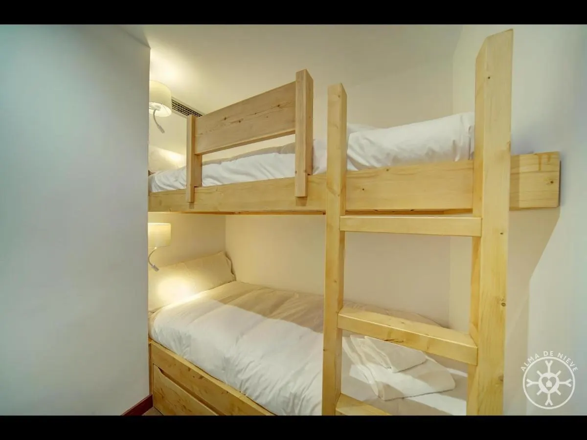 Montlude De Alma De Nieve Apartment Baqueira Beret