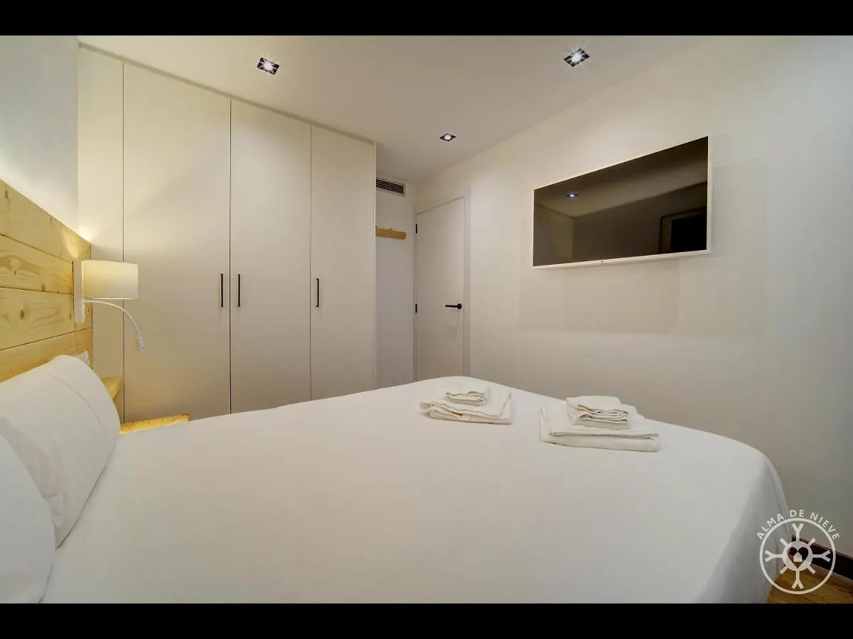 Montlude De Alma De Nieve Apartment Baqueira Beret 0*,