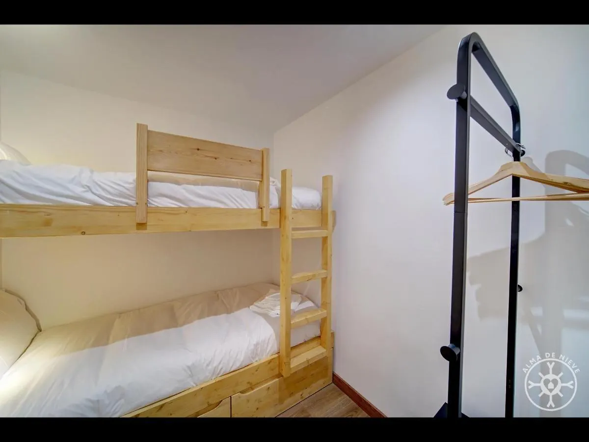 Montlude De Alma De Nieve Apartment Baqueira Beret 0*,